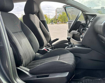 Серый Ситроен С4, объемом двигателя 1.4 л и пробегом 130 тыс. км за 7999 $, фото 8 на Automoto.ua