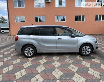 Серый Ситроен С4, объемом двигателя 1.56 л и пробегом 250 тыс. км за 10000 $, фото 2 на Automoto.ua