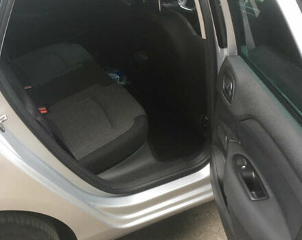 Серый Ситроен С4, объемом двигателя 1.56 л и пробегом 190 тыс. км за 10800 $, фото 9 на Automoto.ua