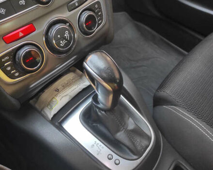 Серый Ситроен С4, объемом двигателя 1.56 л и пробегом 176 тыс. км за 10800 $, фото 8 на Automoto.ua