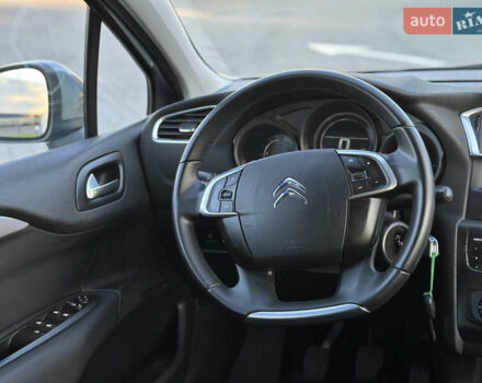 Серый Ситроен С4, объемом двигателя 1.6 л и пробегом 164 тыс. км за 7500 $, фото 16 на Automoto.ua