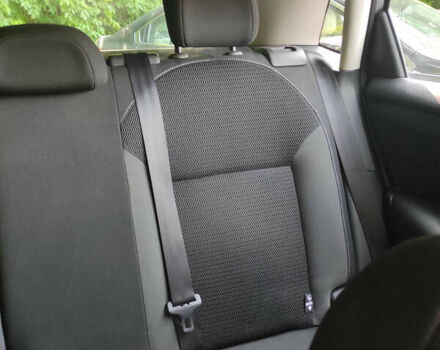 Серый Ситроен С4, объемом двигателя 1.56 л и пробегом 176 тыс. км за 10800 $, фото 4 на Automoto.ua