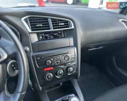 Серый Ситроен С4, объемом двигателя 1.6 л и пробегом 164 тыс. км за 7500 $, фото 23 на Automoto.ua