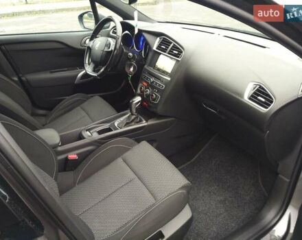 Серый Ситроен С4, объемом двигателя 1.6 л и пробегом 161 тыс. км за 12800 $, фото 13 на Automoto.ua