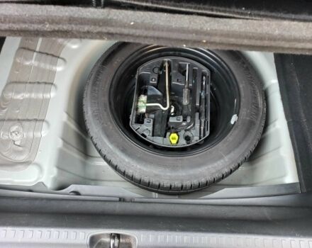 Серый Ситроен С4, объемом двигателя 1.6 л и пробегом 185 тыс. км за 12000 $, фото 10 на Automoto.ua