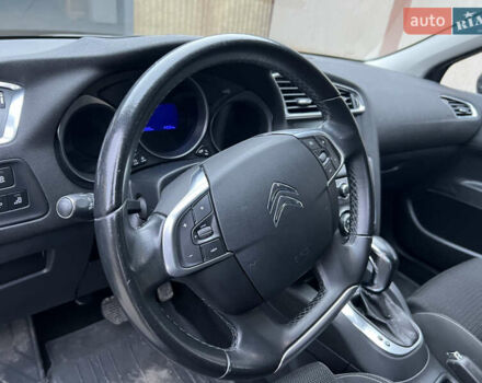 Серый Ситроен С4, объемом двигателя 1.6 л и пробегом 213 тыс. км за 11500 $, фото 20 на Automoto.ua