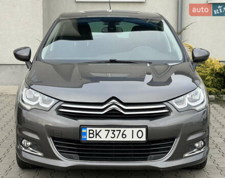 Серый Ситроен С4, объемом двигателя 1.6 л и пробегом 213 тыс. км за 11500 $, фото 1 на Automoto.ua