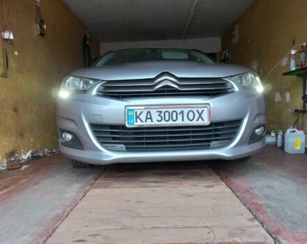 Серый Ситроен С4, объемом двигателя 1.6 л и пробегом 185 тыс. км за 12000 $, фото 16 на Automoto.ua
