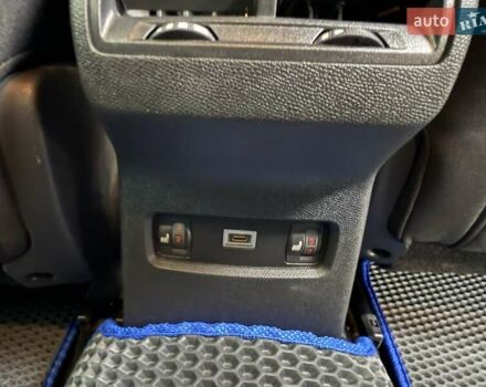 Серый Ситроен С4, объемом двигателя 1.5 л и пробегом 20 тыс. км за 23500 $, фото 30 на Automoto.ua