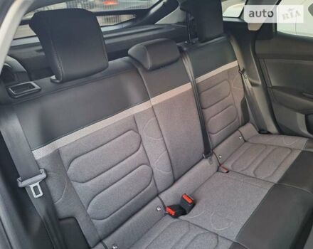 Сірий Сітроен С4, об'ємом двигуна 1.5 л та пробігом 9 тис. км за 24500 $, фото 16 на Automoto.ua