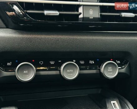 Серый Ситроен С4, объемом двигателя 1.5 л и пробегом 23 тыс. км за 25200 $, фото 32 на Automoto.ua