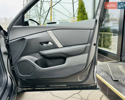 Серый Ситроен С4, объемом двигателя 1.5 л и пробегом 23 тыс. км за 25200 $, фото 25 на Automoto.ua