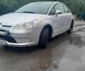 Серый Ситроен С4, объемом двигателя 1.6 л и пробегом 750 тыс. км за 1100 $, фото 1 на Automoto.ua