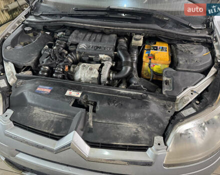 Сірий Сітроен С4, об'ємом двигуна 1.56 л та пробігом 317 тис. км за 4700 $, фото 17 на Automoto.ua
