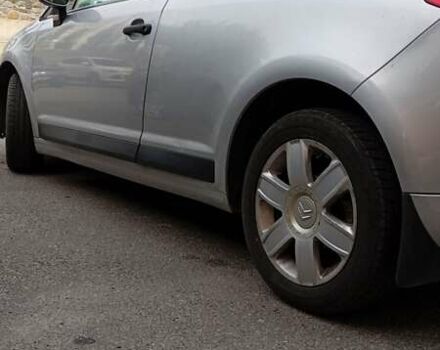 Серый Ситроен С4, объемом двигателя 1.59 л и пробегом 244 тыс. км за 4100 $, фото 4 на Automoto.ua