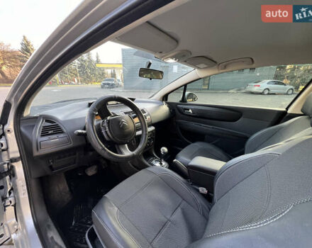 Серый Ситроен С4, объемом двигателя 1.59 л и пробегом 189 тыс. км за 4800 $, фото 16 на Automoto.ua