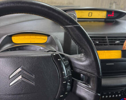 Сірий Сітроен С4, об'ємом двигуна 1.56 л та пробігом 317 тис. км за 4700 $, фото 12 на Automoto.ua