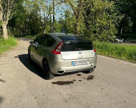 Серый Ситроен С4, объемом двигателя 1.6 л и пробегом 155 тыс. км за 4500 $, фото 2 на Automoto.ua