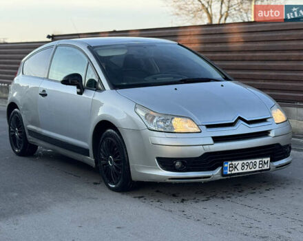 Серый Ситроен С4, объемом двигателя 1.6 л и пробегом 162 тыс. км за 2998 $, фото 3 на Automoto.ua