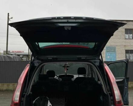 Серый Ситроен С4, объемом двигателя 2 л и пробегом 387 тыс. км за 6200 $, фото 3 на Automoto.ua