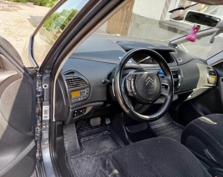 Серый Ситроен С4, объемом двигателя 2 л и пробегом 250 тыс. км за 5500 $, фото 3 на Automoto.ua