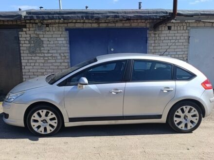 Серый Ситроен С4, объемом двигателя 1.6 л и пробегом 310 тыс. км за 5208 $, фото 1 на Automoto.ua