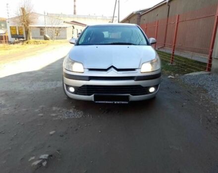 Серый Ситроен С4, объемом двигателя 1.59 л и пробегом 243 тыс. км за 4800 $, фото 1 на Automoto.ua