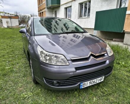 Серый Ситроен С4, объемом двигателя 1.6 л и пробегом 215 тыс. км за 4100 $, фото 1 на Automoto.ua