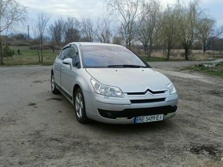 Серый Ситроен С4, объемом двигателя 1.6 л и пробегом 160 тыс. км за 5300 $, фото 1 на Automoto.ua