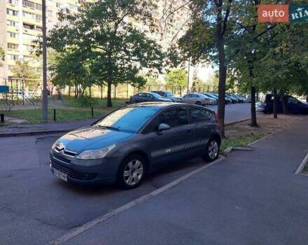 Серый Ситроен С4, объемом двигателя 1.59 л и пробегом 235 тыс. км за 4550 $, фото 1 на Automoto.ua