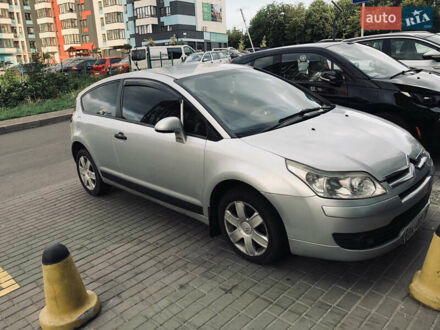 Серый Ситроен С4, объемом двигателя 1.59 л и пробегом 305 тыс. км за 3000 $, фото 1 на Automoto.ua