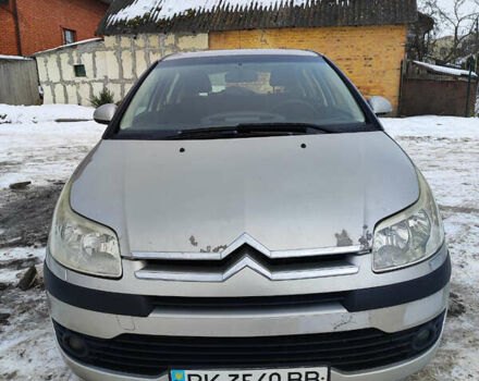 Серый Ситроен С4, объемом двигателя 1.6 л и пробегом 191 тыс. км за 3700 $, фото 1 на Automoto.ua