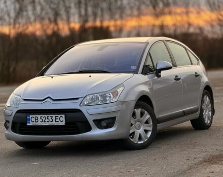 Серый Ситроен С4, объемом двигателя 1.6 л и пробегом 230 тыс. км за 4200 $, фото 1 на Automoto.ua