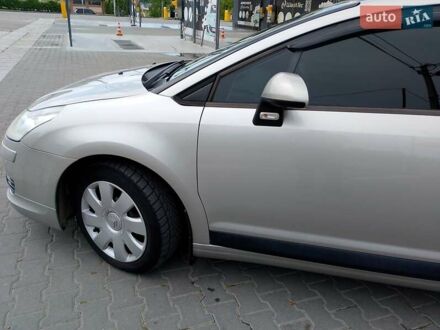 Ситроен С4 2008 в Черновцах на Automoto.ua Серый Ситроен С4, объемом двигателя 1.4 л и пробегом 198 тыс. км за 4700 $, фото 1 на Automoto.ua