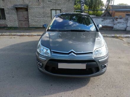 Ситроен С4 2008 в Лубнах на Automoto.ua Серый Ситроен С4, объемом двигателя 2 л и пробегом 178 тыс. км за 5000 $, фото 1 на Automoto.ua