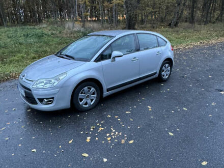 Серый Ситроен С4, объемом двигателя 1.6 л и пробегом 167 тыс. км за 4600 $, фото 1 на Automoto.ua