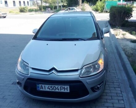 Серый Ситроен С4, объемом двигателя 1.6 л и пробегом 350 тыс. км за 4500 $, фото 1 на Automoto.ua