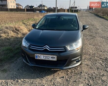 Серый Ситроен С4, объемом двигателя 1.56 л и пробегом 240 тыс. км за 5800 $, фото 1 на Automoto.ua