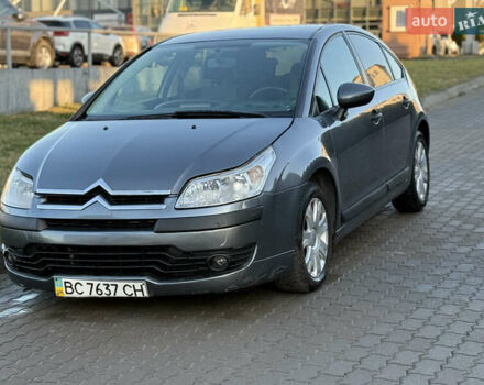 Серый Ситроен С4, объемом двигателя 1.6 л и пробегом 155 тыс. км за 3550 $, фото 1 на Automoto.ua