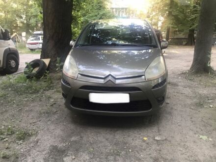 Сірий Сітроен С4, об'ємом двигуна 2 л та пробігом 350 тис. км за 2700 $, фото 1 на Automoto.ua