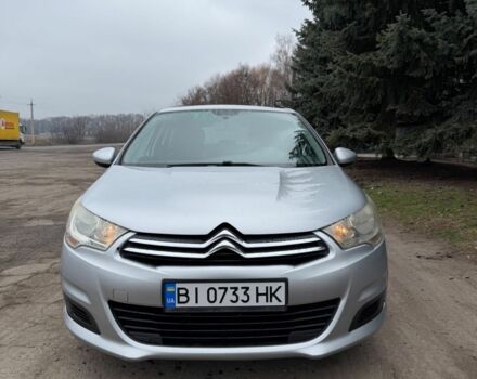 Серый Ситроен С4, объемом двигателя 1.6 л и пробегом 240 тыс. км за 5600 $, фото 1 на Automoto.ua