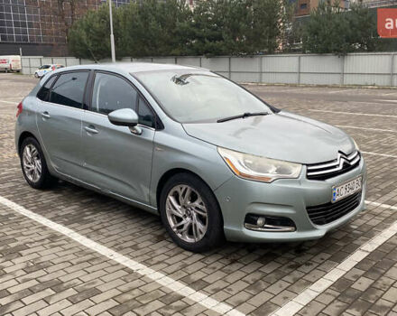 Серый Ситроен С4, объемом двигателя 1.6 л и пробегом 230 тыс. км за 5900 $, фото 1 на Automoto.ua