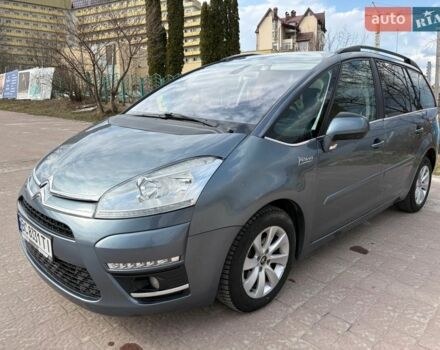 Серый Ситроен С4, объемом двигателя 1.6 л и пробегом 304 тыс. км за 7500 $, фото 1 на Automoto.ua