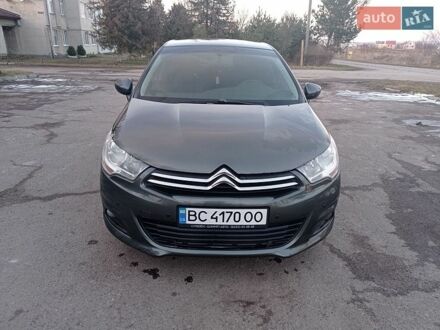 Серый Ситроен С4, объемом двигателя 1.56 л и пробегом 236 тыс. км за 3500 $, фото 1 на Automoto.ua