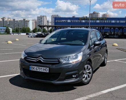Серый Ситроен С4, объемом двигателя 1.56 л и пробегом 272 тыс. км за 6500 $, фото 1 на Automoto.ua