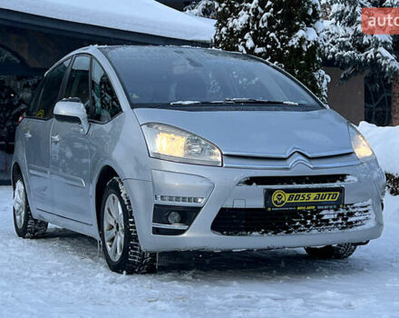 Серый Ситроен С4, объемом двигателя 1.56 л и пробегом 215 тыс. км за 7999 $, фото 1 на Automoto.ua