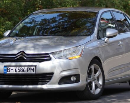 Серый Ситроен С4, объемом двигателя 1.6 л и пробегом 276 тыс. км за 7500 $, фото 1 на Automoto.ua