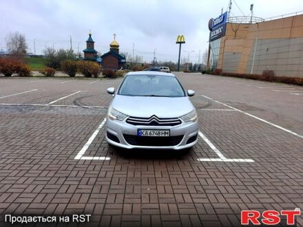Серый Ситроен С4, объемом двигателя 1.6 л и пробегом 288 тыс. км за 5200 $, фото 1 на Automoto.ua