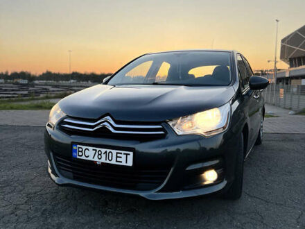 Серый Ситроен С4, объемом двигателя 1.56 л и пробегом 245 тыс. км за 7500 $, фото 1 на Automoto.ua