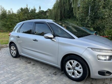 Ситроен С4 2013 в Городке на Automoto.ua Серый Ситроен С4, объемом двигателя 1.6 л и пробегом 234 тыс. км за 9000 $, фото 1 на Automoto.ua